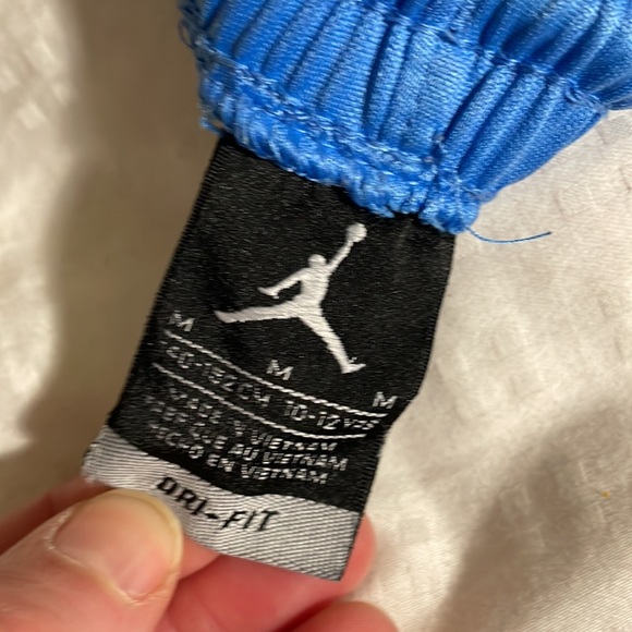 Boys shorts - Picture 3 of 3